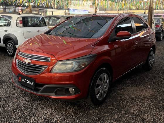 CHEVROLET ONIX 1.4 MPFI LT 8V FLEX 4P MANUAL CHEVROLET ONIX 1.4 MPFI LT 8V FLEX 4P MANUAL